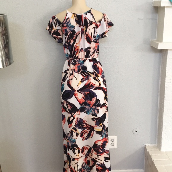 🦋 Bar III Floral Print Maxi Dress - Picture 8 of 8